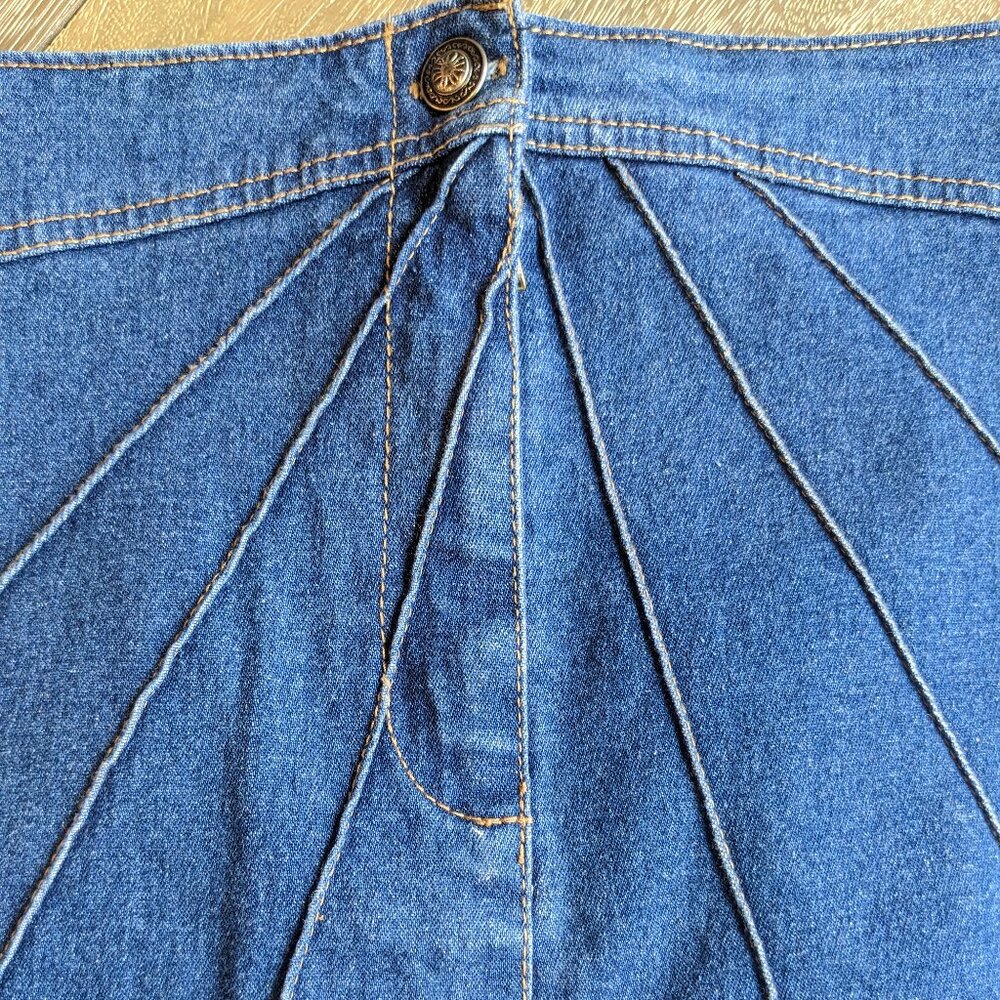 Faded Glory 1972 Special Edition Denim Blue Jean Skirt, Size 16